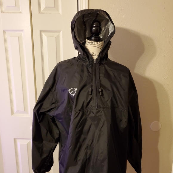 Hombre rico pasado helado Nike Jackets & Coats | Windbreaker Mens Medium | Poshmark Hombre rico pasado helado Nike Jackets & Coats | Windbreaker Mens Medium | Poshmark